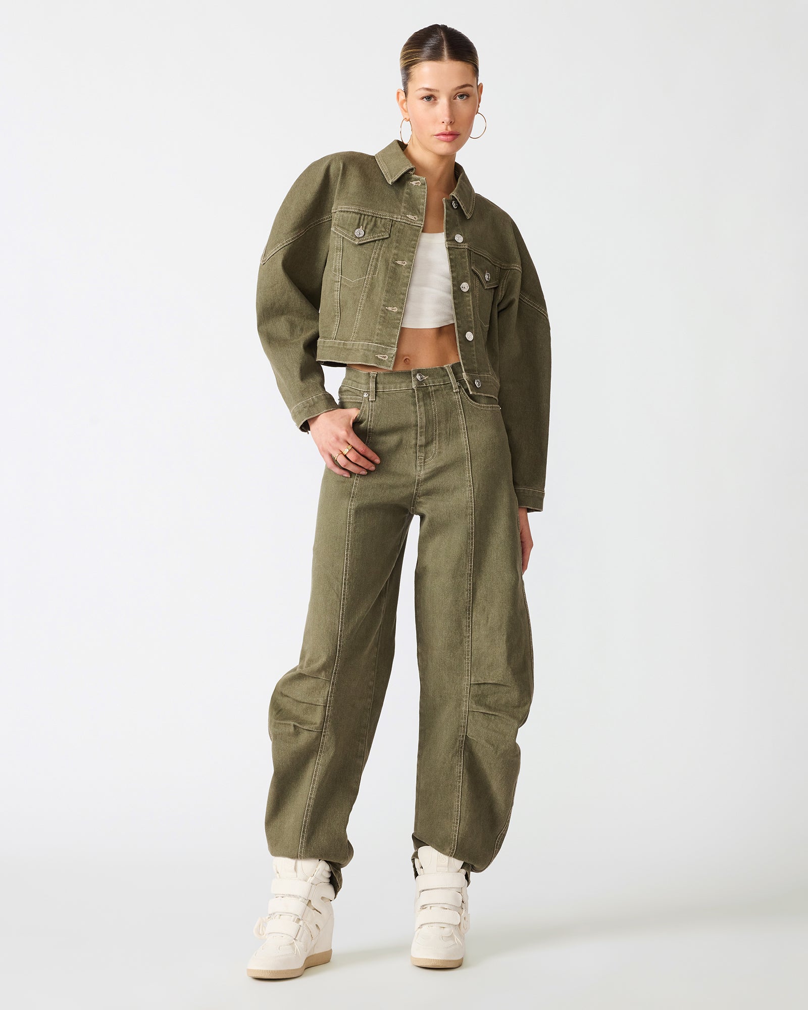 Covey Mountain Green Cropped Barrel-Sleeve Women's Jacket | Steve Madden