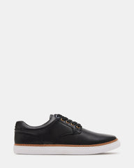 GUSS Black Low-Top Men's Casual Shoe | Steve Madden
