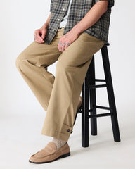 HUCKLE TAUPE SUEDE