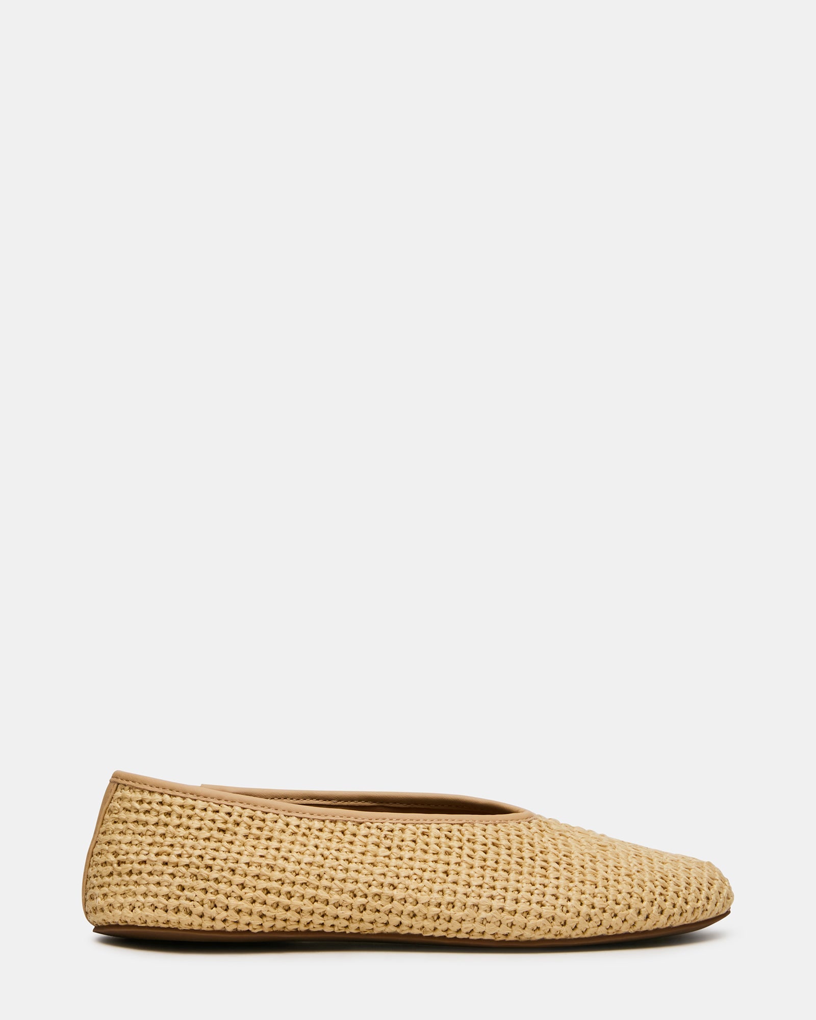 CYNTRA Raffia Round-Toe Women's Ballet Flat | Steve Madden