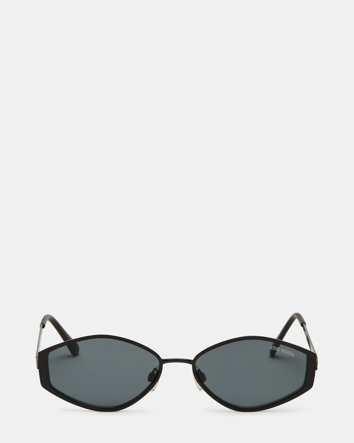 SHONDA Black Frame Rectangle Gradient Lens Sunglasses | Steve Madden