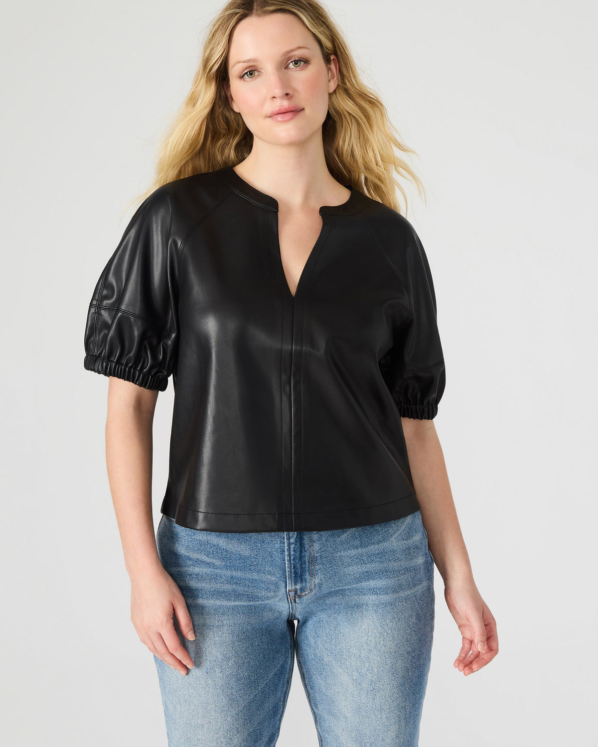 ROXANNE Black Short-Sleeved Faux Leather Puff Sleeve Women's Top | Steve Madden