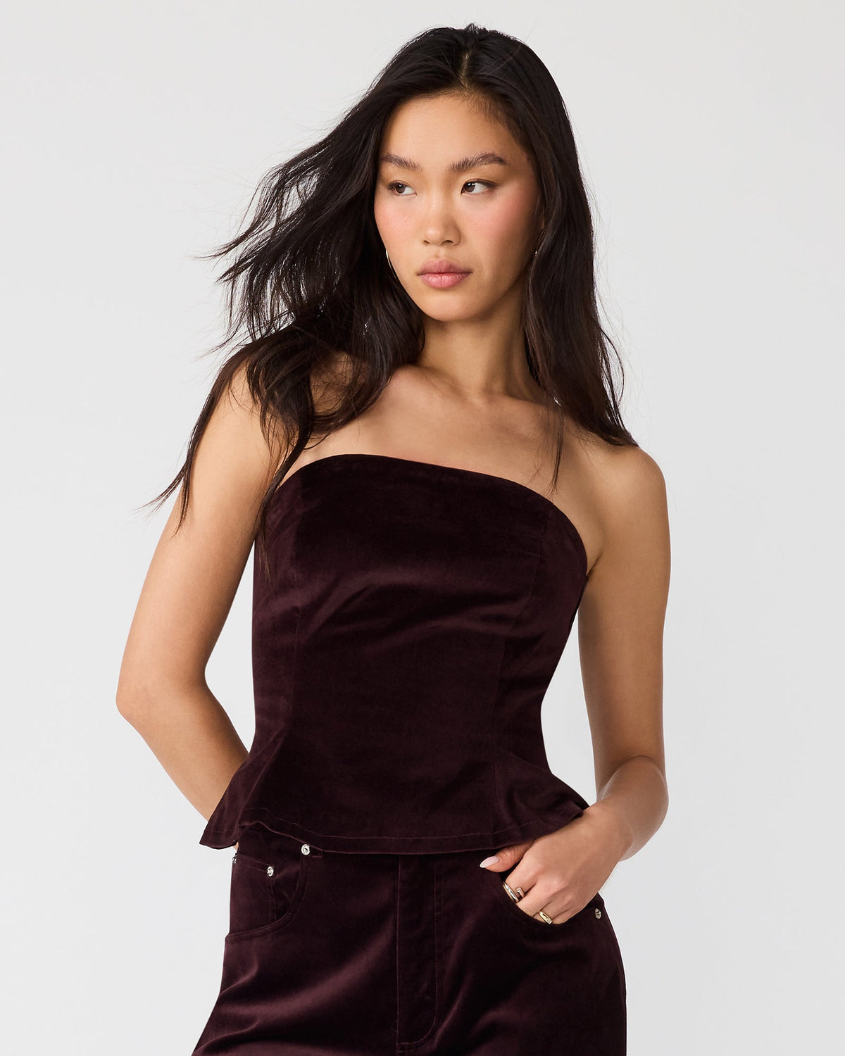 DAWNETTE Deep Fig Strapless Peplum Set Women's Top | Steve Madden