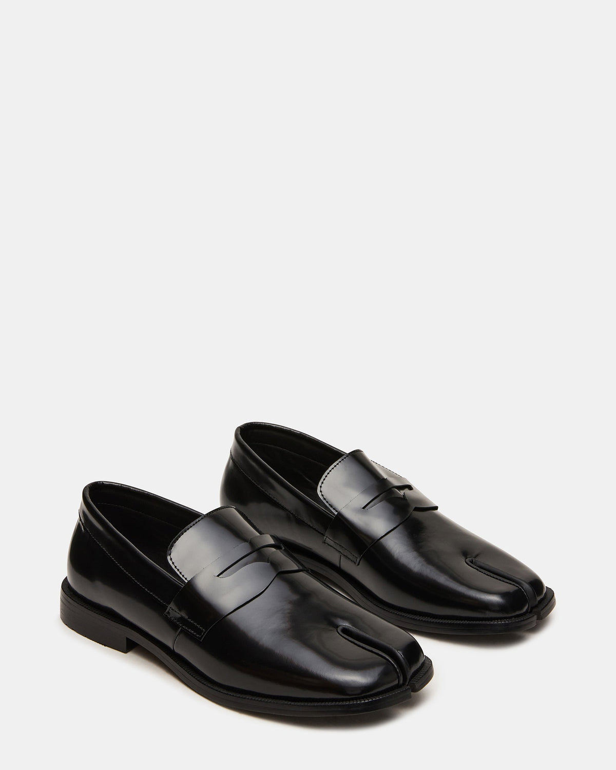 COSMIN Black Box Tabi Split-Toe Men's Loafer | Steve Madden