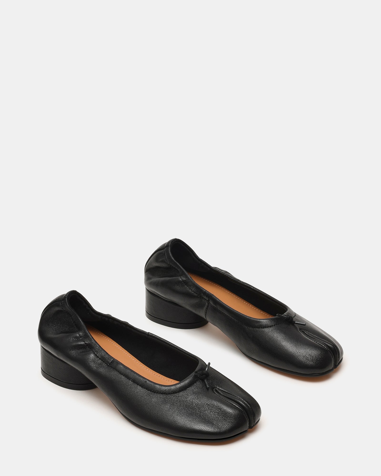 CYRA Black Leather Split Toe Tabi Women's Heel | Steve Madden