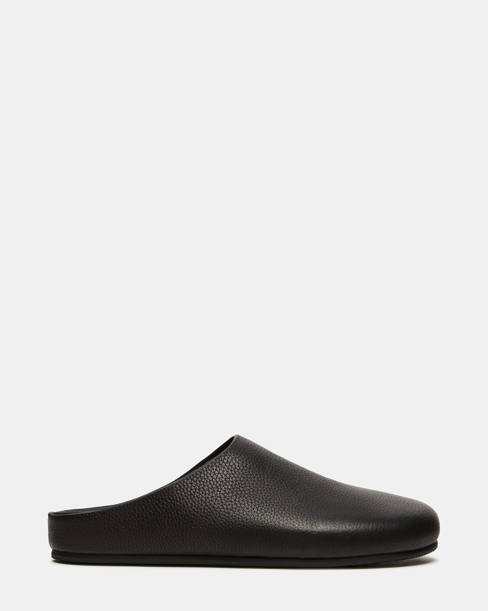 FERN Black Leather Mule Slip-On Round-Toe Women's Flat | Steve Madden