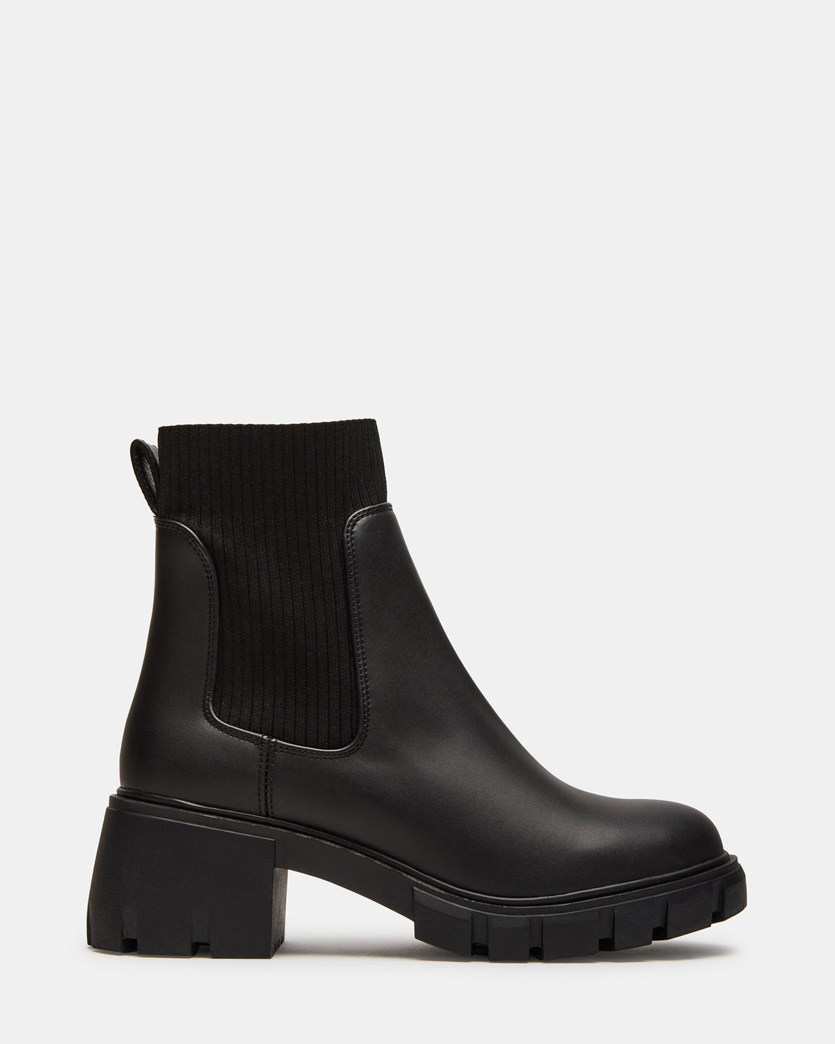HUTCHH20 Black Water-Resistant Lug Sole Ankle Boot | Women's Booties | Steve Madden