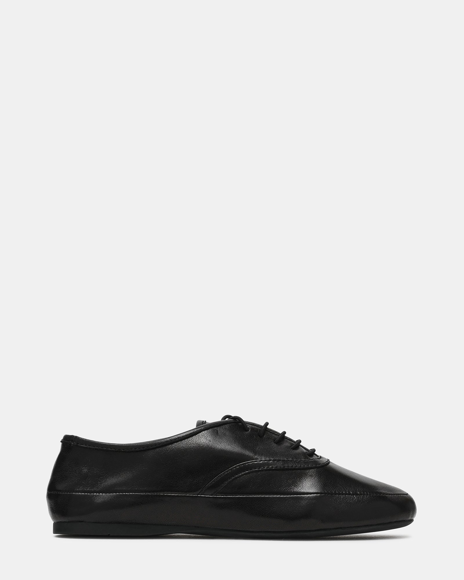 JAGO Black Leather Lace-Up Women's Flat | Steve Madden