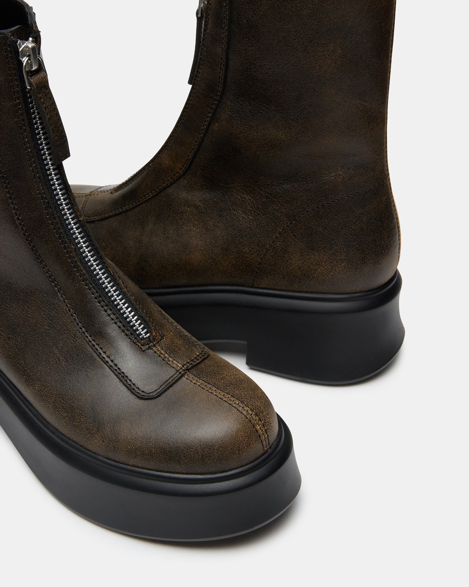 JONES BROWN DISTRESSED