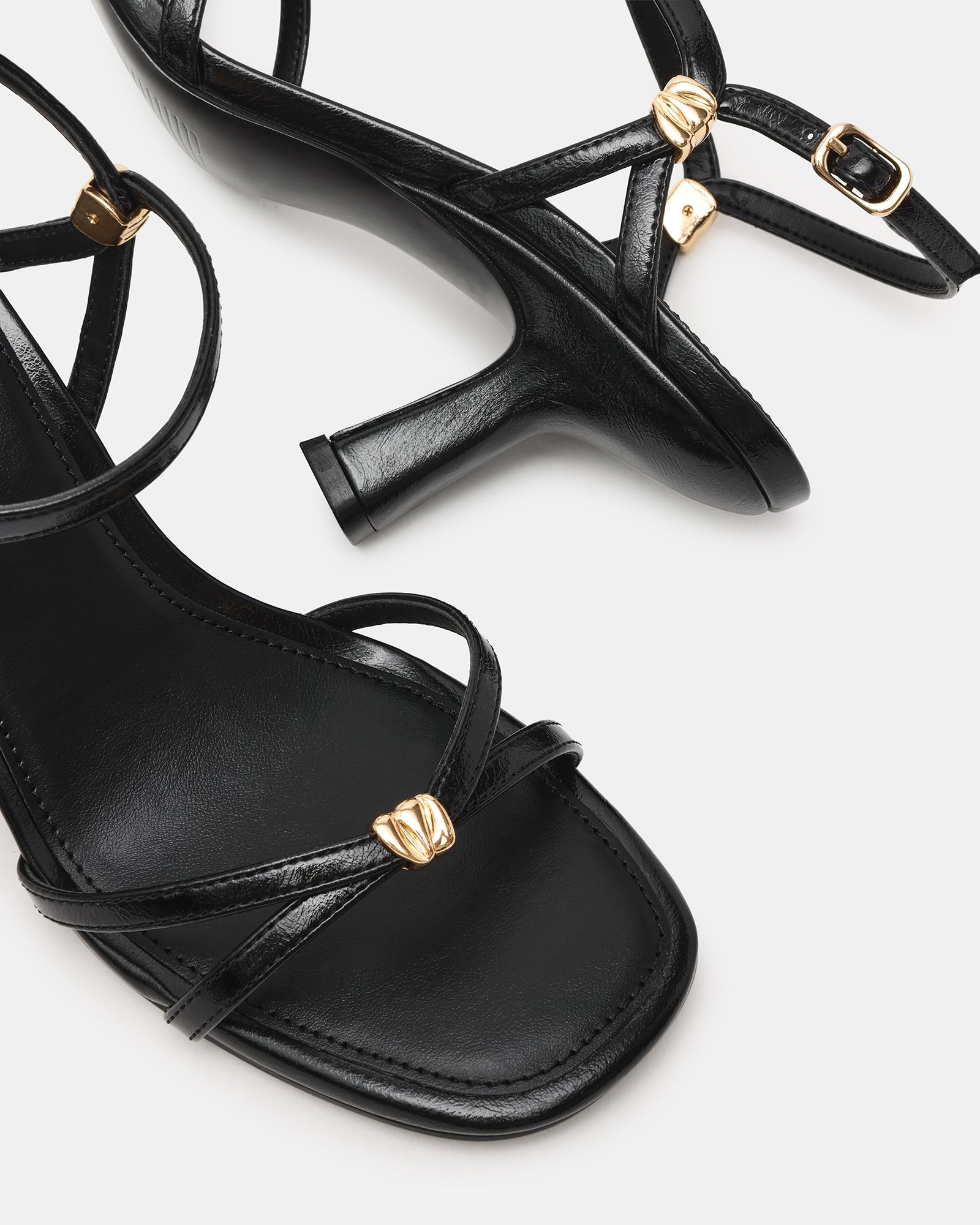 POSY BLACK
